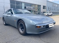 PORSCHE - 944 - 1983