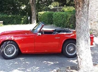 TRIUMPH TR4